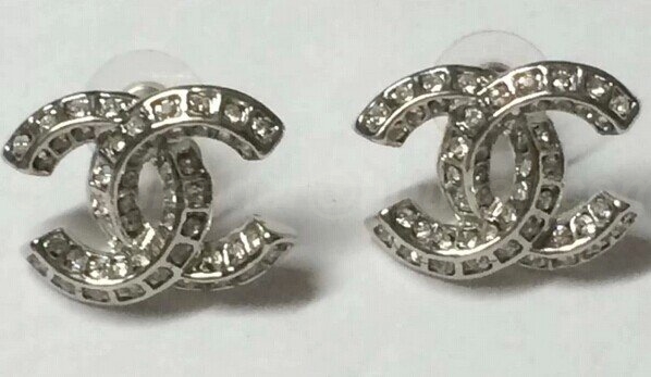 Chanel Earrings 469